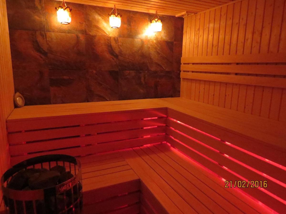 Cudodomek Spa W Mrozach Wielkich Kolo Elku Екстериор снимка